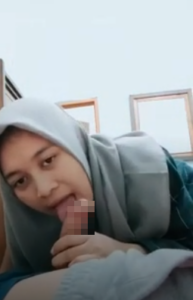 Video Hijab Mesum Dikosan Akibat Salah Masuk Kamar